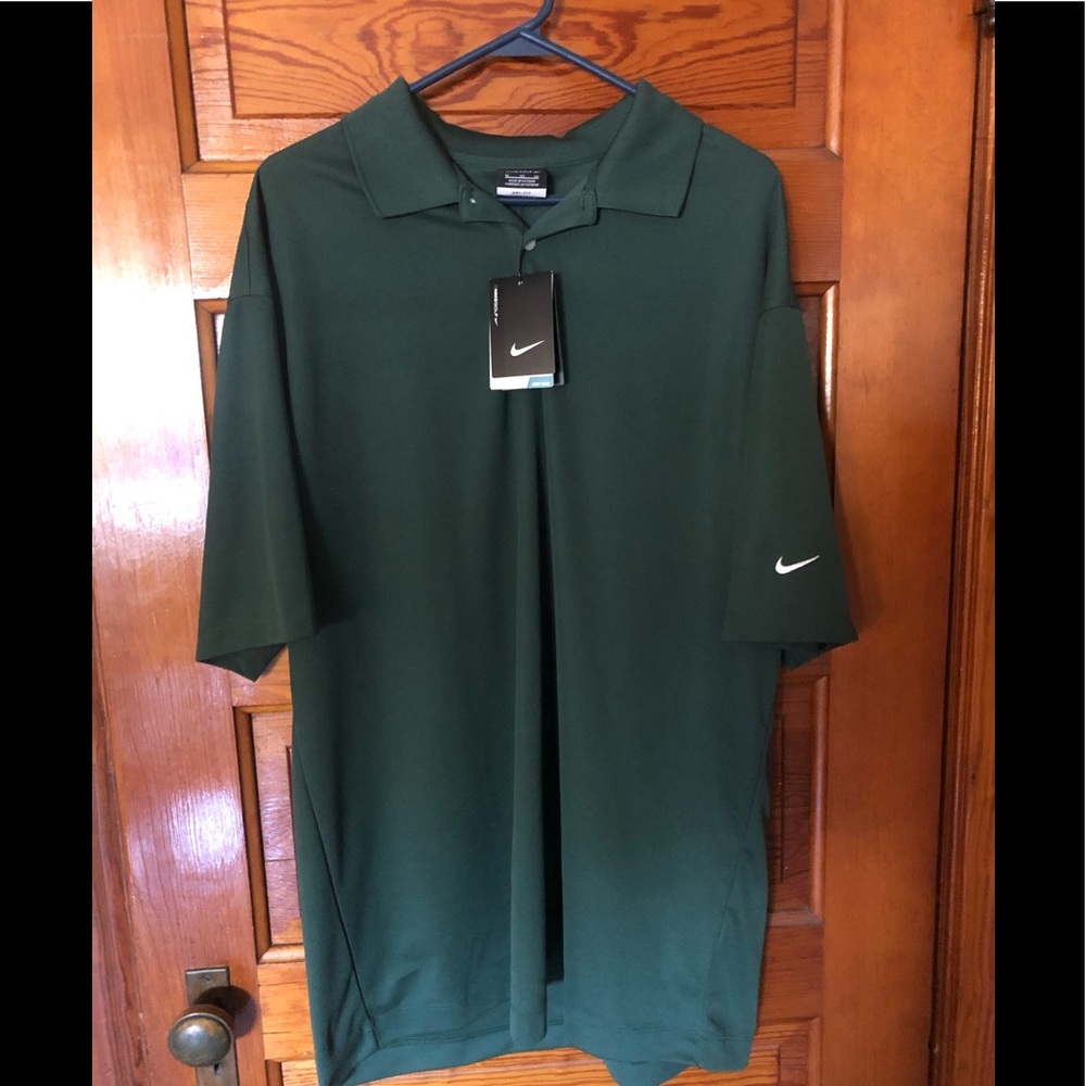 Men’s Nike golf “stay cool” polo shirt